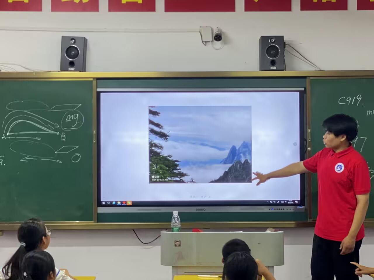 D@ഺ